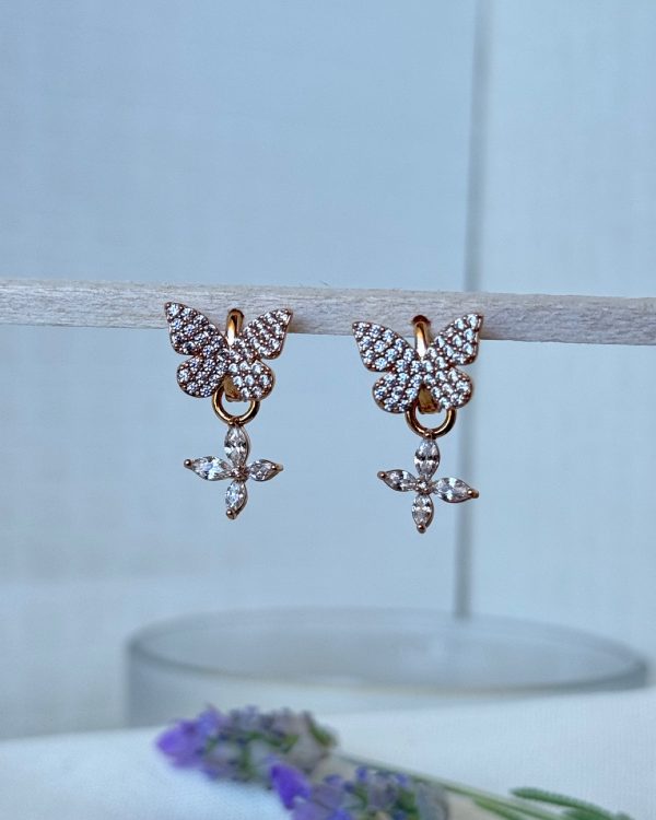 Aretes dormilona mariposa