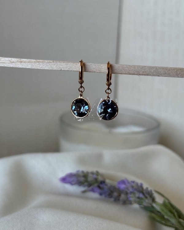 Aretes dormilona esfera azul